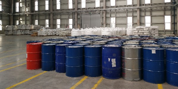 選擇適合自己使用的漆膜厚度，歐格曼涂料讓你的使用效果好